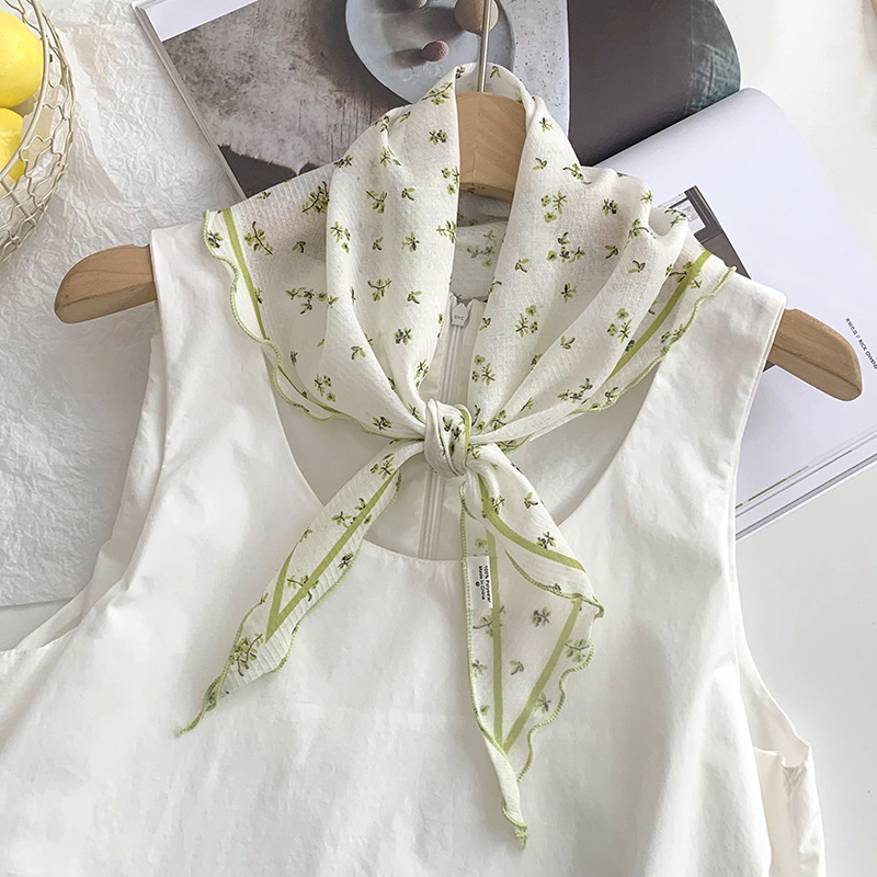 Легкий художественный треуголь – обзор и цена Ascot Neck Scarf
