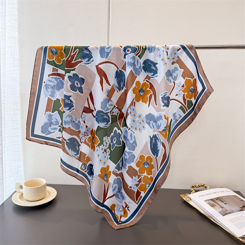 Роскошный шелковый квадратный  – обзор и цена Ascot Neck Scarf