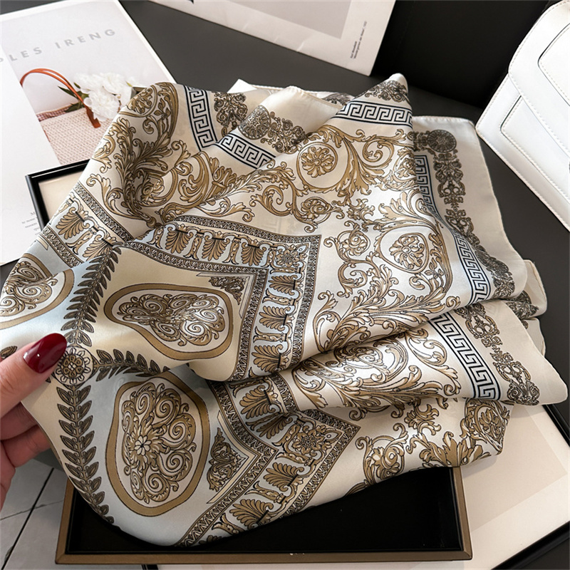 2024 Элитный бренд с принтом,  – обзор и цена Ascot Neck Scarf